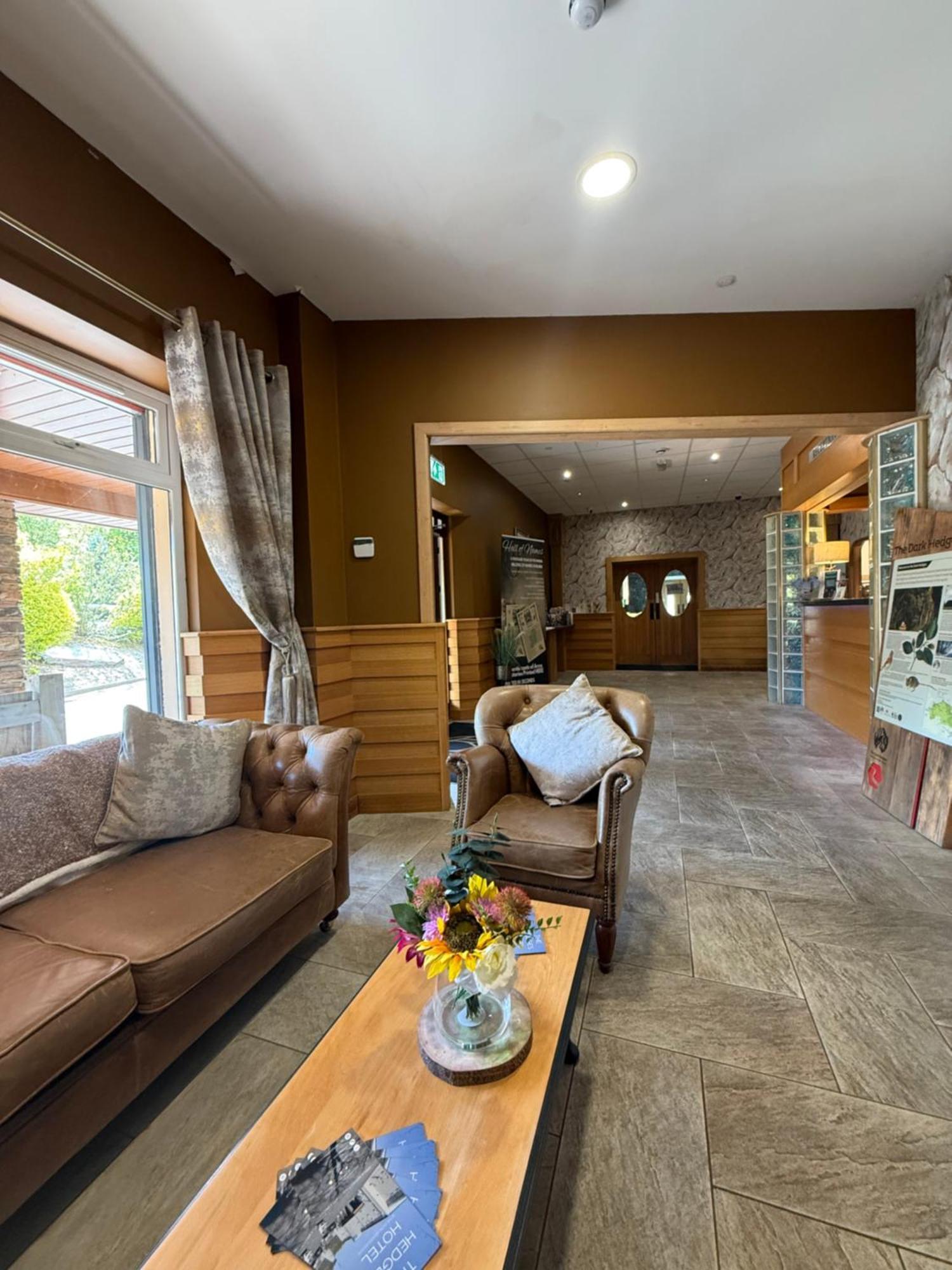 The Hedges Hotel Stranocum 外观 照片